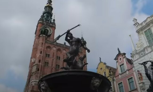 Gdańsk fontanna Neptuna screen YT