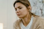 Z życia wzięte. "Sąsiadka żyła w biedzie i miała stracić dzieci": Gdy stanęłam w jej obronie, cała wieś odwróciła się przeciwko mnie