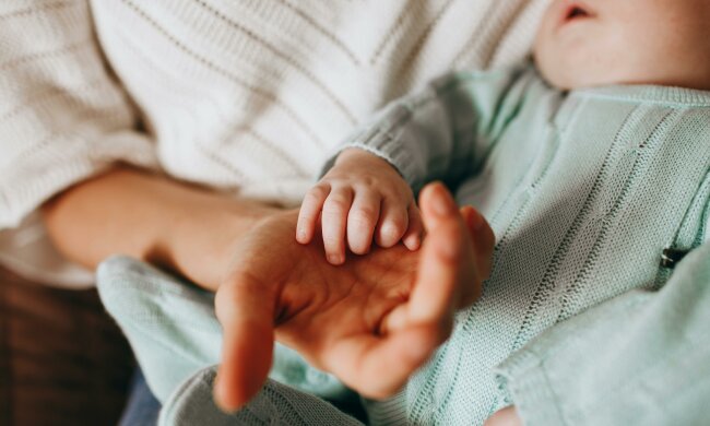 mama i dziecko @pexels