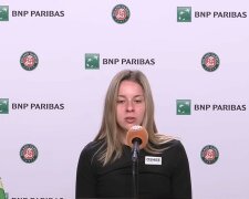 Maja Chwalińska, screen Youtube @rolandgarros