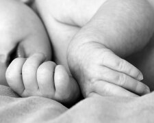 Z życia wzięte. "Synowa uznała, że potrzebuje przerwy i poszła do szpitala": My zostaliśmy sami z noworodkami, choć sami potrzebujemy odpoczynku