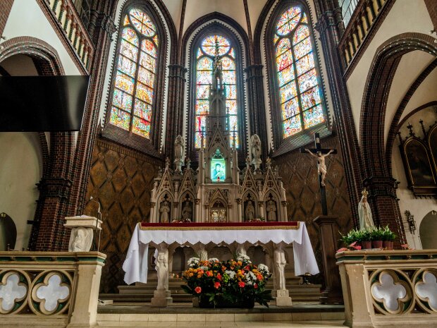 Nowe zasady w Kościele od 18 września. Episkopat podjął ważną decyzję