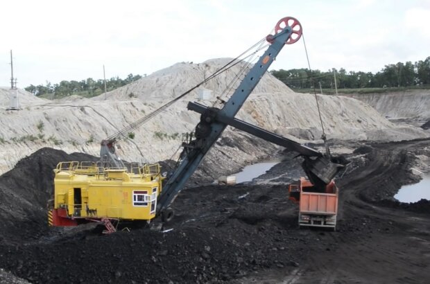 Видобуток вугілля screen YT