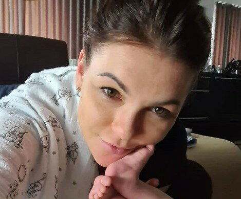 Agnieszka Radwańska wraca do formy po urodzeniu dziecka. Jej zdjęcia zachwycają