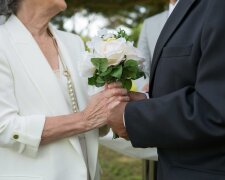 Z życia wzięte. "Mama zdecydowała się wyjść za mąż w wieku 63 lat": Nie mogłam sobie wyobrazić czegoś takiego