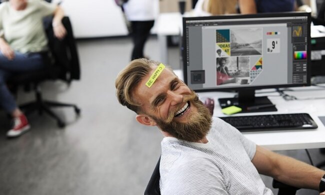 Dodatkowe dwa tygodnie płatnego urlopu dla wszystkich pracowników w Polsce? Trwa dyskusja nad wprowadzeniem zmian