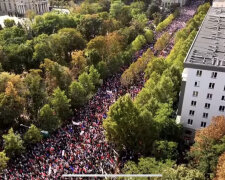 Zaskakujące sceny podczas Marszu Miliona Serc. "Takich tłumów nie widziałam". W stolicy spore utrudnienia