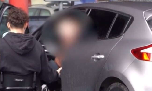 Spór o zajęcie miejsca dla osób z niepełnosprawnością/TikTok @lukaswala