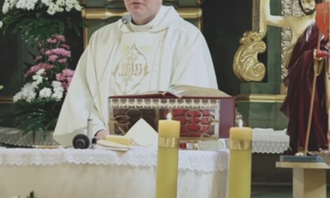 Kapłan/YouTube @Rafał Gołębiowski