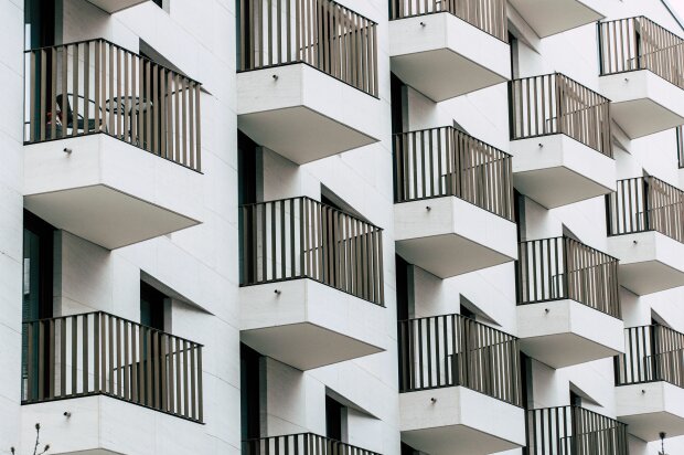 Balkony, blok/Pexels