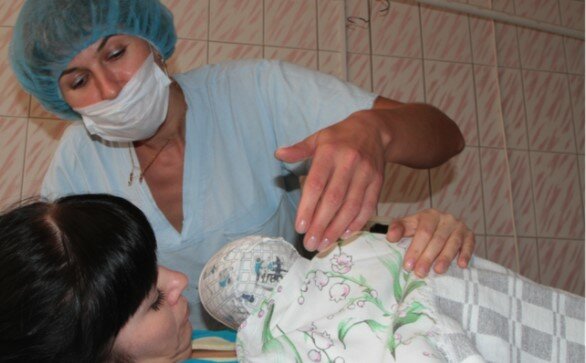 Zaczął się poród, screen Google