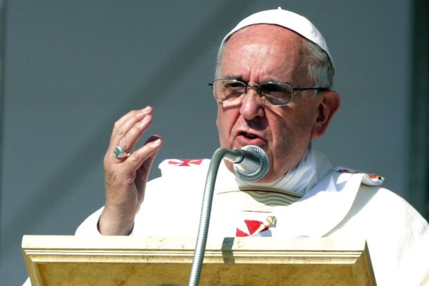 Papież Franciszek zwrócił się z ważnym apelem do Polaków. Przypomniał poglądy świętego Jana Pawła II