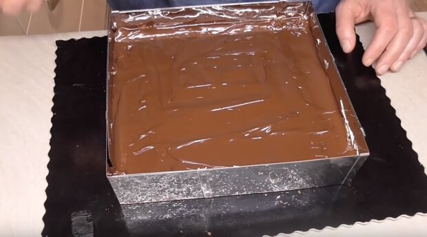 ciasto czekoladowe. Fot. YouTube