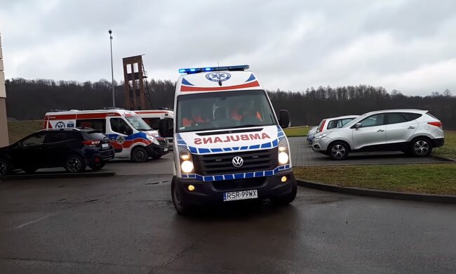 Karetka. Źródło: Youtube Krystian Wołos