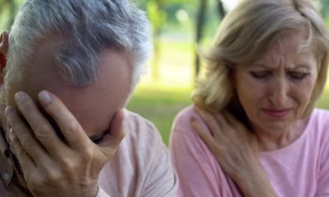 Para/YouTub @Plotczki