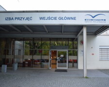 Szpital św. Anny, Piaseczno/ https://www.przegladpiaseczynski.pl/