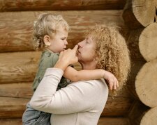 Z życia wzięte. "Zbuntowałam się jako emerytka i przestałam być usłużną babcią": Szukałam młodości, ale znalazłam tylko rozczarowanie i wstyd