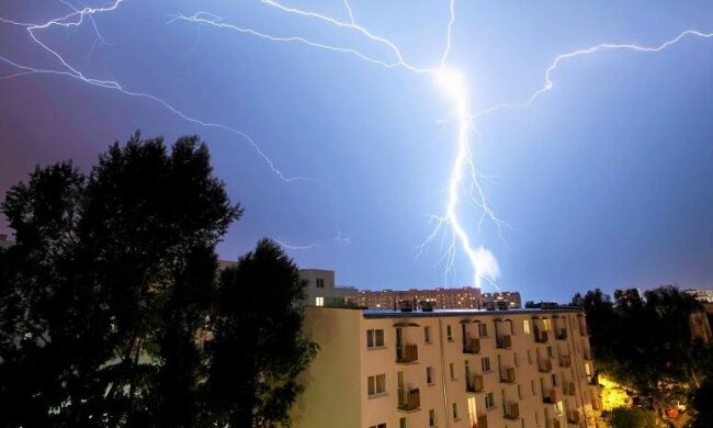 Burza. Źródło: wiadomosci.gazeta.pl
