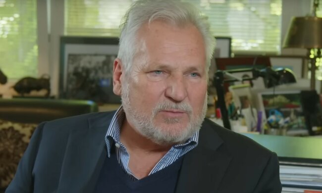 Aleksander Kwaśniewski/YT @smakksiazki