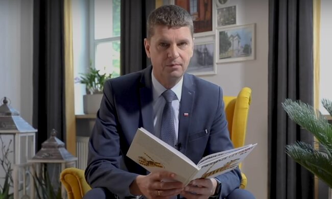 Dariusz Piontkowski zabrał głos w sprawie zamknięcia szkół. Czy należy spodziewać się zmiany decyzji MEN