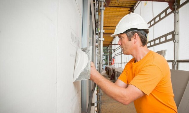 Ceny usług remontowych i budowlanych poszybują w górę. Wszystko przez zmiany podatkowe!