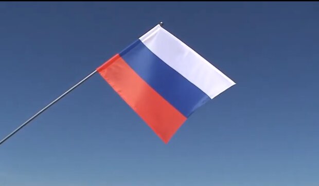Rosyjska flaga/YouTube @pogotowieflagowe
