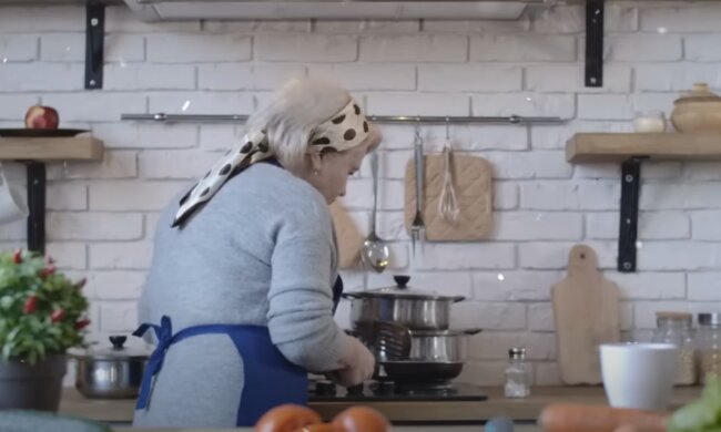 Kobieta/YouTube @Czas na Historię