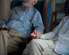 Z życia wzięte. Dla kochanki zostawiłem żonę po czterdziestu latach. Pierwszej nocy w jej domu usłyszałem rozmowę, która mnie otrzeźwiła