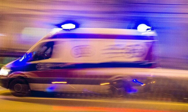 Skandaliczne traktowanie pacjenta. 77-latka wożono karetką dwa dni. O co chodzi