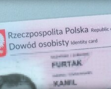 Kraków: mieszkańcy mogą dostać komunikat o unieważnieniu dowodów osobistych. Urząd wyjaśnia o co chodzi w tej sprawie