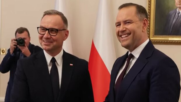 Duda i Nawrocki, screen Youtube @AFP