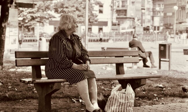 Z życia wzięte. "Pęka mi serce, bo to moja pierwsza samotna Wielkanoc": Mąż odszedł, a dzieci zapomniały o matce