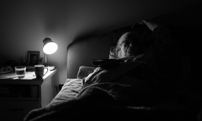 Z życia wzięte. "Jeszcze żyję, ale moje dzieci już czekały na testament": W ich oczach byłam bardziej spadkiem niż matką