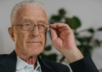 Z życia wzięte. "W wieku 75 lat zrozumiałem, że drugiej szansy nie będzie": Odszedłem od rodziny