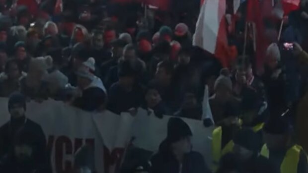 Protest Wolnych Polaków, screen Youtube @onetnews