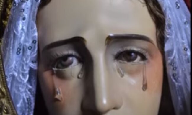 Figura Maryi płacząca łzami/YouTube @IFI STO NINO MARIKINA
