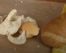 Z czego robiony jest chleb w fabrykach: co sprawia, że bułka jest pulchna, a chleb mięciutki i sprężysty - wstrząsające doniesienia