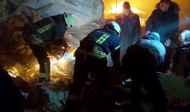 Akcja ratunkowa po ataku w Żytomierzu/Facebook @4 канал