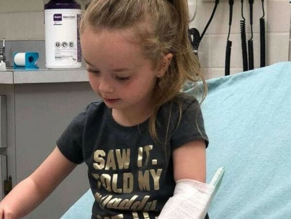 5-letnia dziewczynka została sparaliżowana po ukąszeniu przez kleszcza. Oto co musisz wiedzieć, aby móc zareagować jak najszybciej
