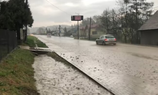 Powódź. Źródło: Youtube