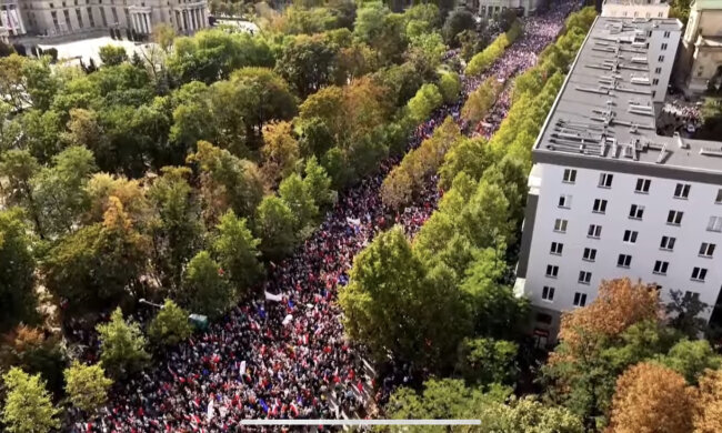 Marsz miliona serc/YouTube