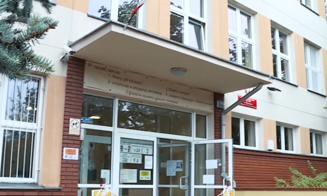 Koronawirus w szkołach: rośnie liczba zakażonych w placówkach oświatowych. Liczby wprawiają w osłupien