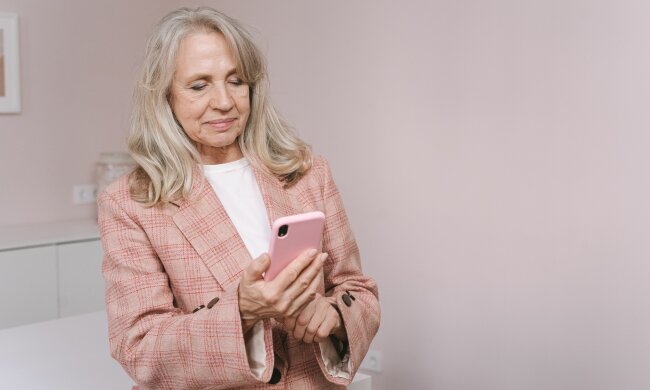 Z życia wzięte. Mama przez lata przysyłała nam pieniądze. Wściekłam się, gdy oznajmiła, że od teraz nie dostaniemy ani złotówki