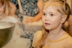 Z życia wzięte. "Mąż odebrał telefon z domu dziecka": Wtedy dowiedziałam się, że ma córkę, o której nigdy mi nie powiedział