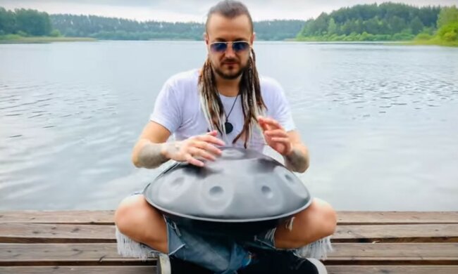 źródło: YouTube/Aleksander Milwiw-Baron