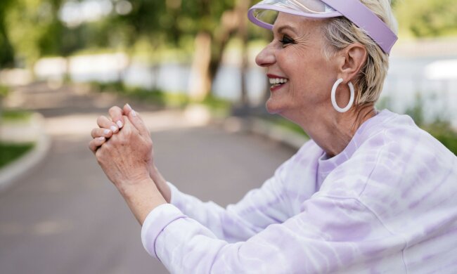 4 nawyki szczęśliwych osób po 70. roku życia. Warto je znać
