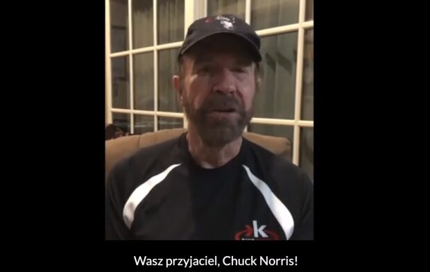 Chuck Norris. Źródło: Youtube Bracia Collins
