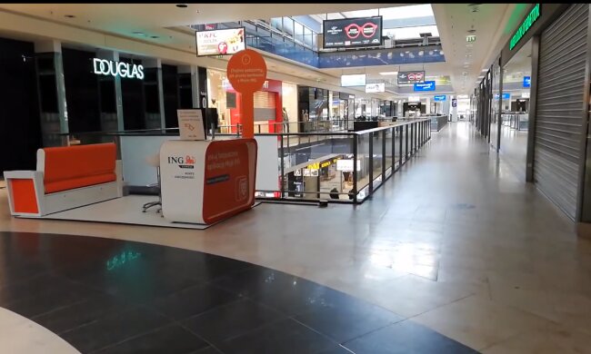 Zamknięte w czasie lockdownu sklepy/ YouTube @InnaTelwizja.pl