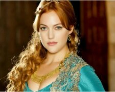 Meryem Uzerli, screen Google