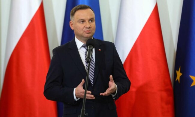 Prezydent zadecydował! Ustawa ws. jawności majątków rodzin urzędników państwowych trafi do Trybunału Konstytucyjnego